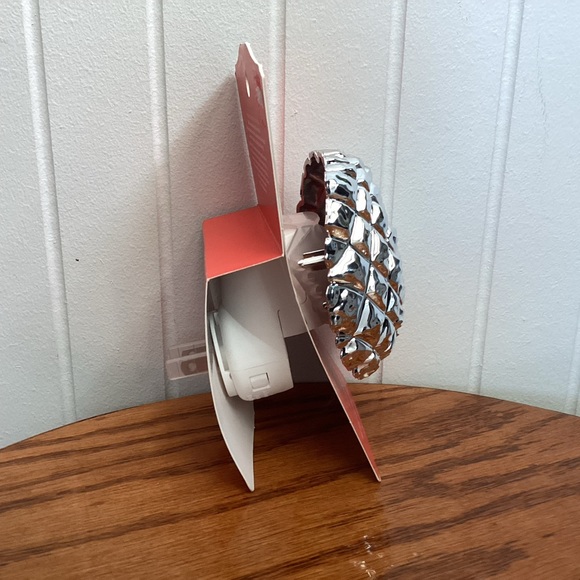 Opalhouse- Hobnail Mercury Glass Plug-In - Picture 2 of 3